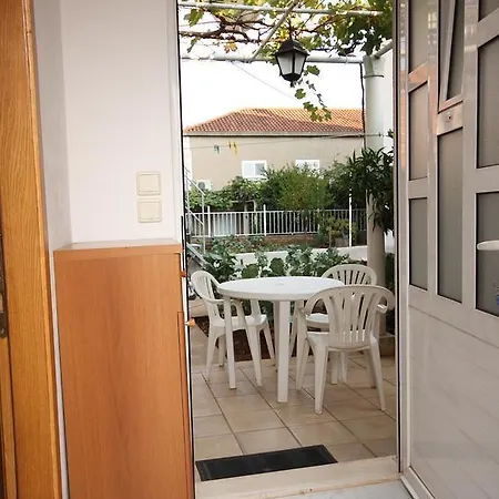 Apartment 4675a *